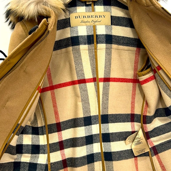 Burberry Wool Women’s Coat - Picture 2 of 3